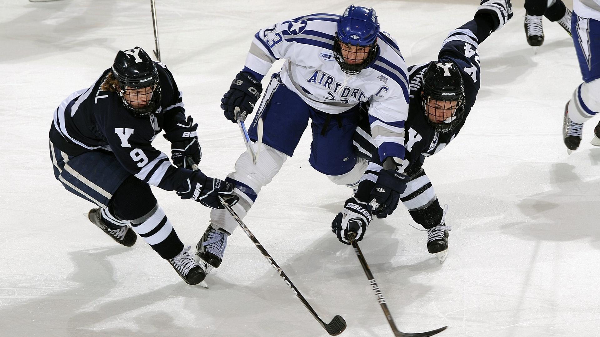 伯纳德-金盛赞库里革命性影响,三分时代重塑篮球哲学,新一代球员争相效仿