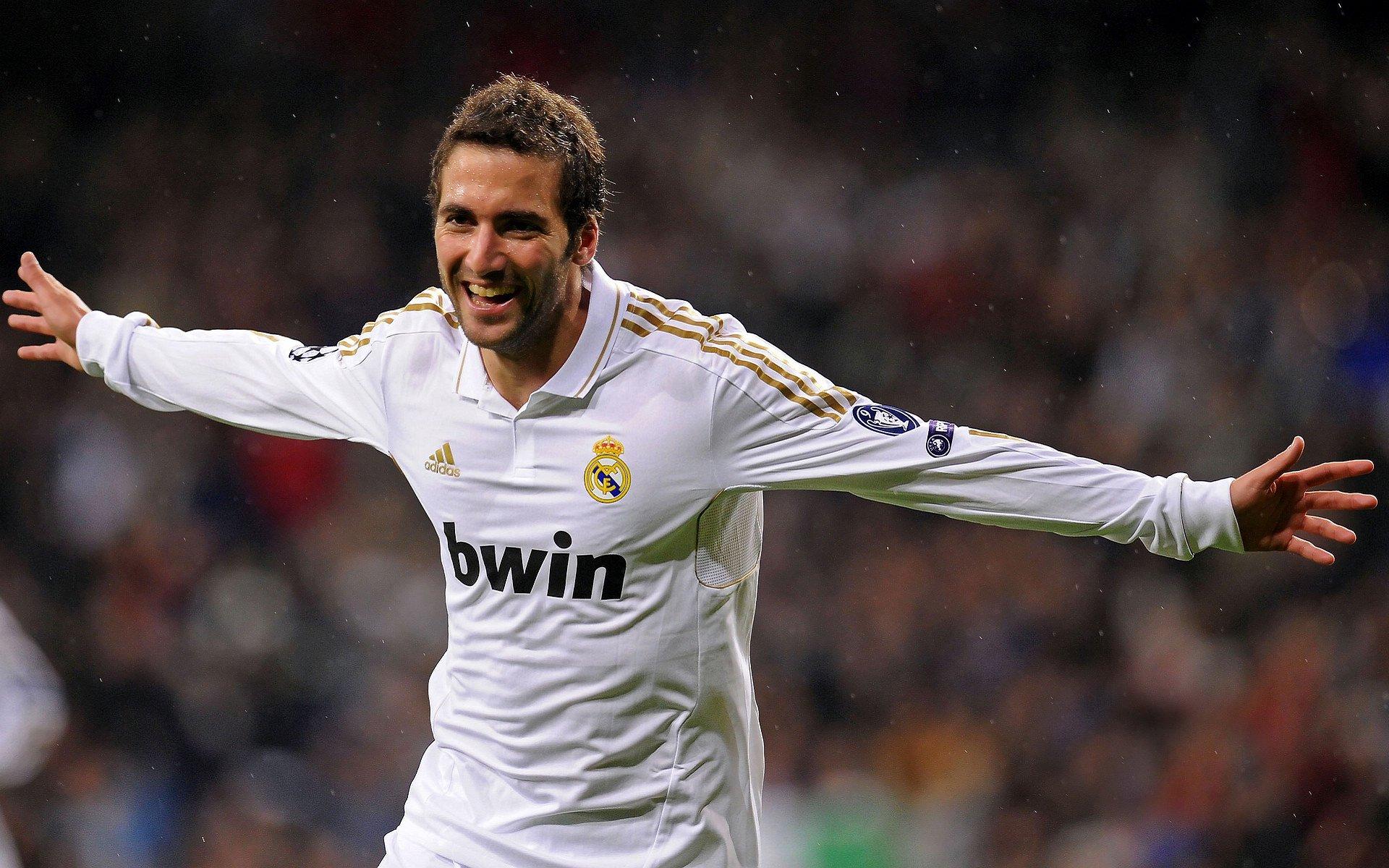 莱斯特城锁定新帅西富恩特斯，50万镑赔偿金撬动QPR帅印